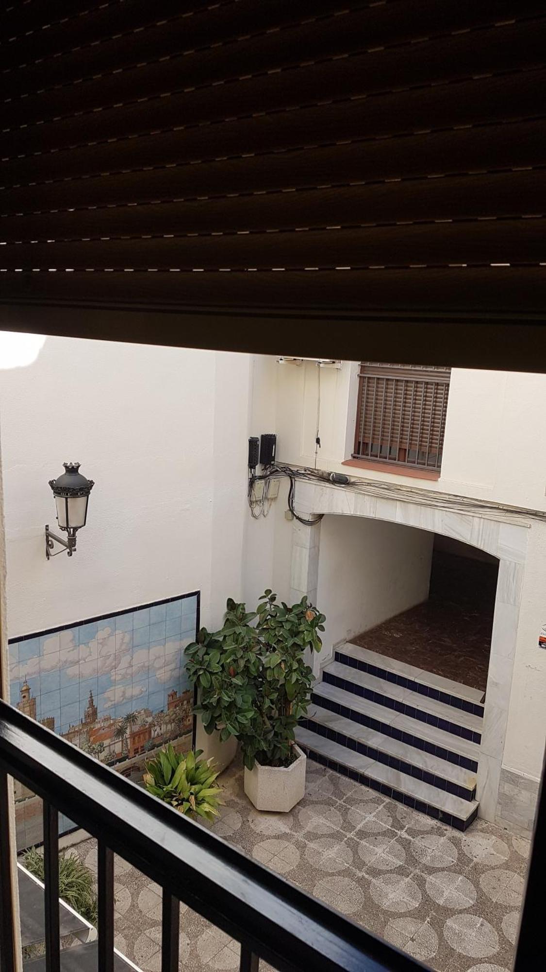Las Llaves Del Salvador Sevilla Bagian luar foto